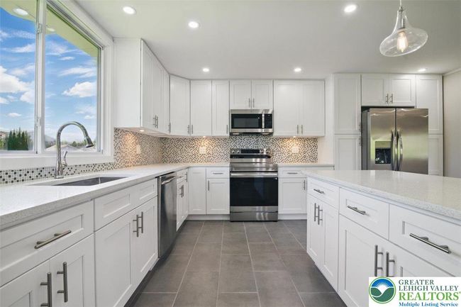 Kitchen | Image 23