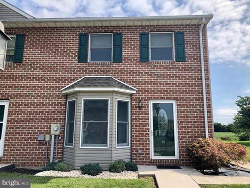 16 Colonial Dr, GETTYSBURG, PA, 17325-7933 | Card Image