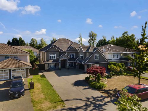 12420 90a Ave, Surrey, BC, V3V6T3 | Card Image