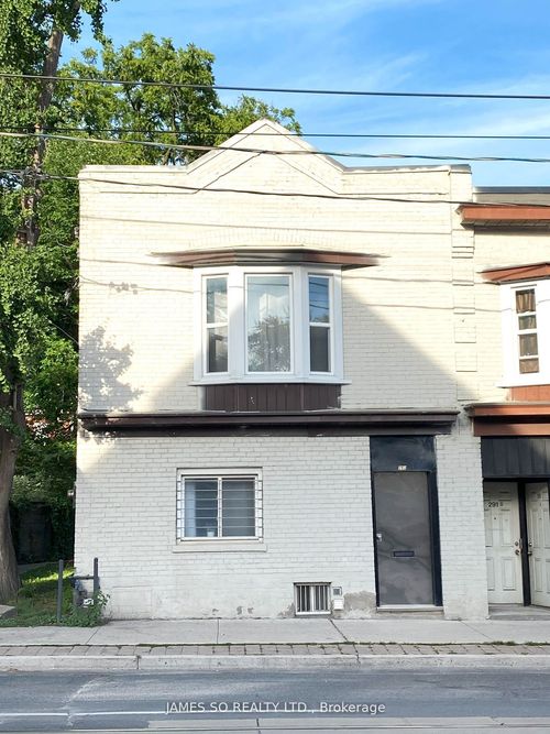 main-floor-293 Broadview Ave, Toronto, ON, M4M2G8 | Card Image