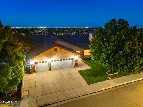 4141 Grandview Dr, Palmdale, CA, 93551-5253 | Card Image