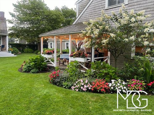 28 Morey Ln, Nantucket, MA, 02554-7493 | Card Image