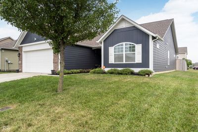 8848 Kipling Drive, House other with 3 bedrooms, 2 bathrooms and null parking in Indianapolis IN | Image 3