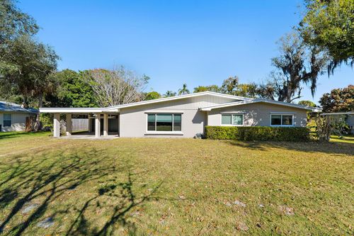 800 Anita St, Fort Pierce, FL, 34982-4006 | Card Image