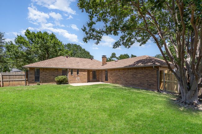 1602 Walker Dr, House other with 3 bedrooms, 2 bathrooms and null parking in Carrollton TX | Image 19