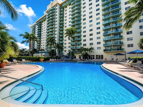1210-19390 Collins Ave, Sunny Isles Beach, FL, 33160-2233 | Card Image