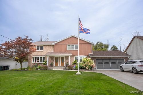2507 Cayuga St, Niagara Falls, NY, 14304-4503 | Card Image