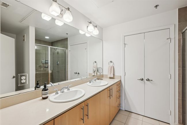 APT-403 - 1001 Belleview St, Condo with 2 bedrooms, 2 bathrooms and null parking in Dallas TX | Image 24
