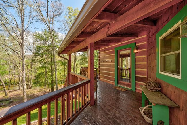 33 Spruce Dr, Home with 3 bedrooms, 3 bathrooms and null parking in Suches GA | Image 25