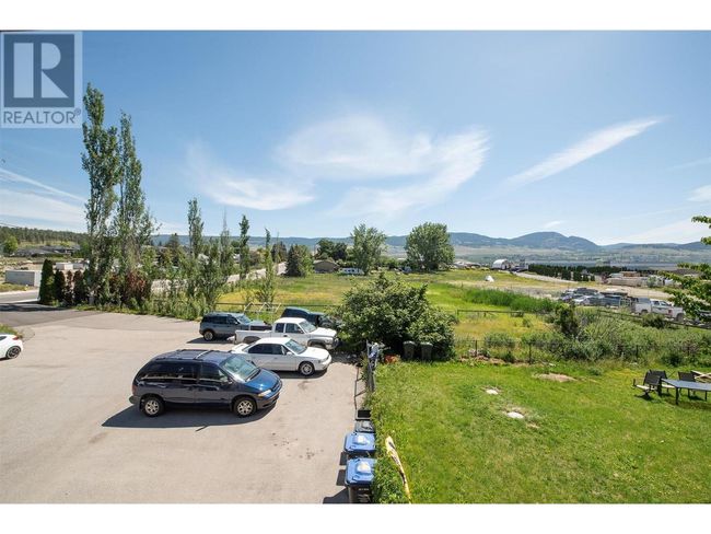 215 Arab Rd, House other with 8 bedrooms, 6 bathrooms and 5 parking in Kelowna BC | Image 16