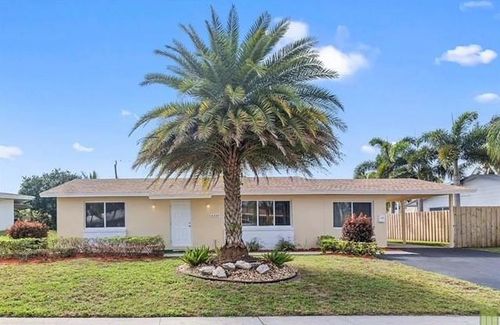 4330 Nw 10th St, Coconut Creek, FL, 33066-1530 | Card Image