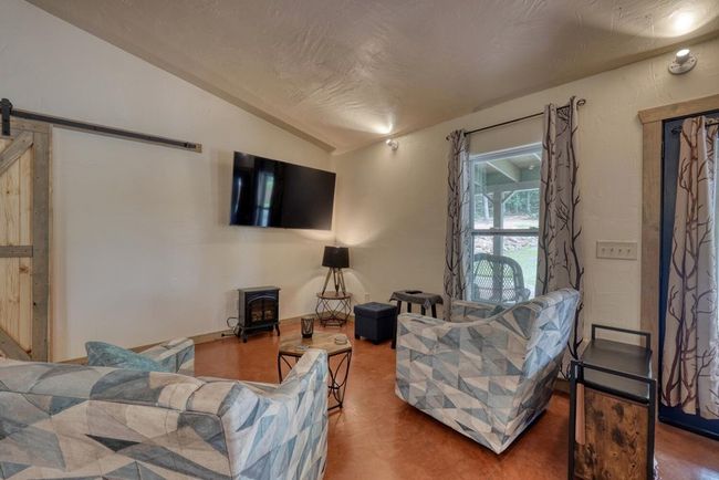 1529 Cedar View Ln, Home with 1 bedrooms, 2 bathrooms and 2 parking in Hiawassee GA | Image 14