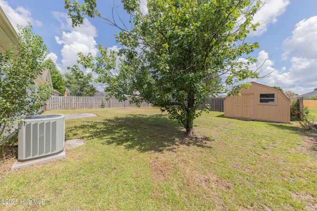 6723 Newbury Way, House other with 3 bedrooms, 2 bathrooms and 2 parking in Wilmington NC | Image 51