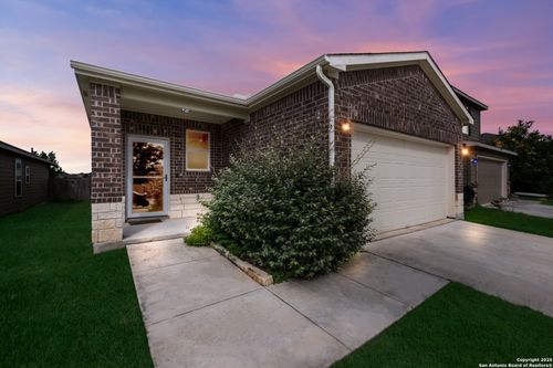 114 Texas Lantana, New Braunfels, TX, 78130-6090 | Card Image