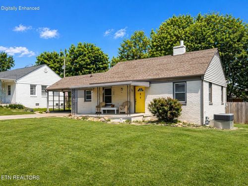 204 Boxwood Ave, Alcoa, TN, 37701-2804 | Card Image