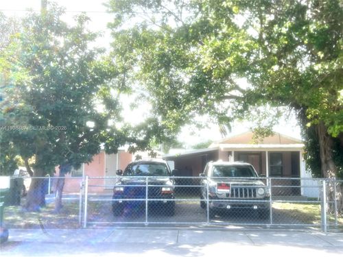 620-616 Sw 8th Ave, Homestead, FL, 33030-6950 | Card Image