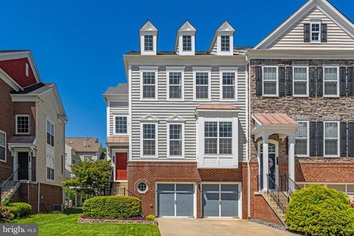 43570 Heritage Gap Ter, CHANTILLY, VA, 20152-5816 | Card Image