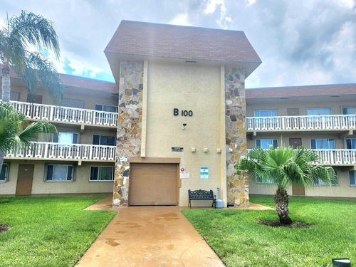 b212-100 Village Green Cir E, Palm Springs, FL, 33461-6516 | Card Image