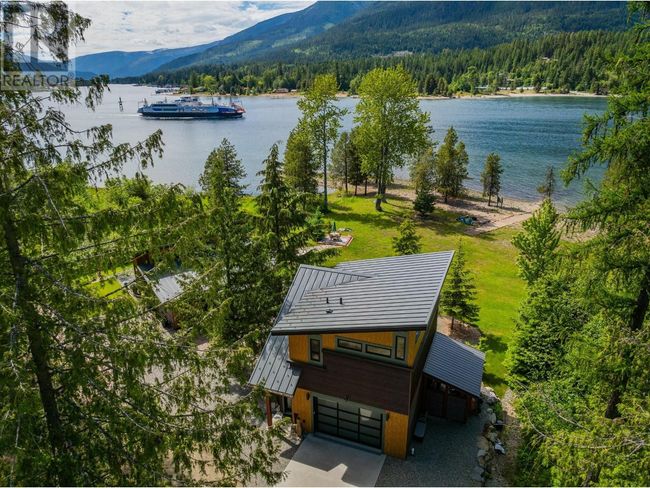 179 Kootenay Lake Rd, House other with 2 bedrooms, 2 bathrooms and 12 parking in Procter BC | Image 92