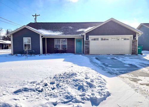 110 E Oxford Street, Otterbein, IN, 47970 | Card Image