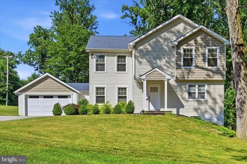 17 Lizbeth Ln, BERWYN, PA, 19312-1264 | Card Image
