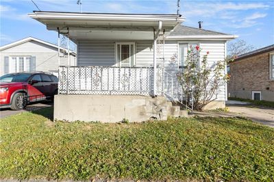 8 Josephine St, House other with 2 bedrooms, 1 bathrooms and 5 parking in Saint Catharines ON | Image 1