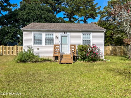 102 Georgia Bell Street, Jarvisburg, NC, 27947 | Card Image