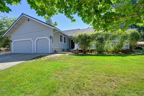 22803 Sunset Ridge Dr, Auburn, CA, 95602-8096 | Card Image
