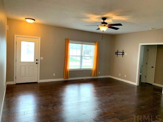 8838 Hedgewood, House other with 3 bedrooms, 2 bathrooms and null parking in Evansville IN | Image 13