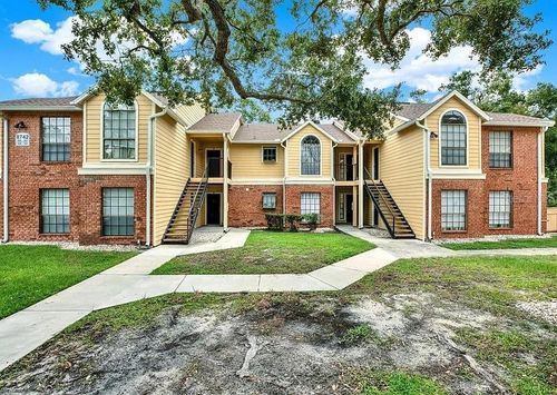 204-8625 Mallard Reserve Dr, TAMPA, FL, 33614-2343 | Card Image
