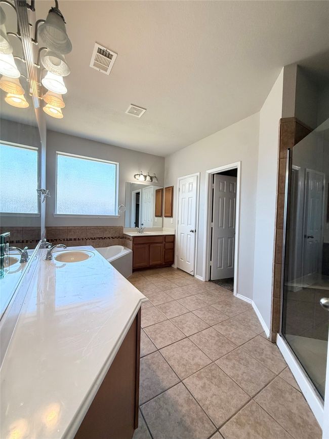 1022 Ruth St, House other with 5 bedrooms, 3 bathrooms and null parking in Cedar Hill TX | Image 16