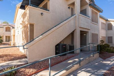 133 - 3425 E Russell Road, Condo with 2 bedrooms, 2 bathrooms and null parking in Las Vegas NV | Image 3