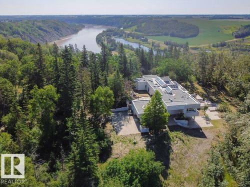 51112 Range Road 260, Spruce Grove, AB, T7Y1B2 | Card Image