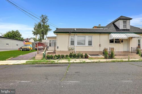 c-44 Dover Ave, Ewing, NJ, 08638-3742 | Card Image