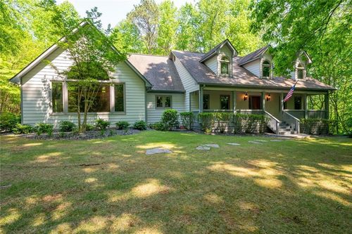 465 Willowbrook Dr Se, Smyrna, GA, 30082-3739 | Card Image