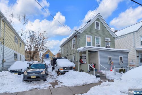38 Harrison Pl, Clifton, NJ, 07011-1416 | Card Image