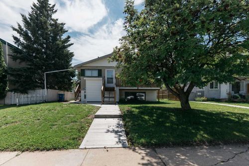 5609 42 St, Red Deer, AB, T4N1B9 | Card Image