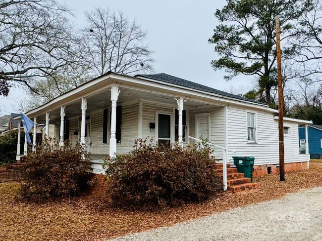 226 Huger St, House other with 4 bedrooms, 2 bathrooms and null parking in Cheraw SC | Image 5