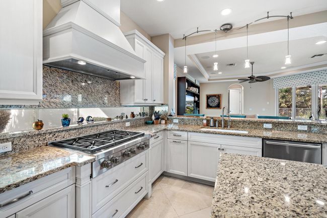 1727 W Hemingway Dr, House other with 5 bedrooms, 5 bathrooms and null parking in Juno Beach FL | Image 17