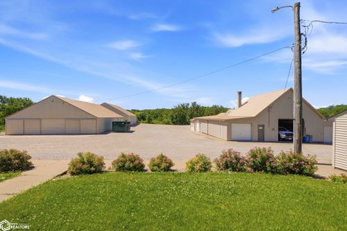 2276 400th Avenue, Victor, IA, 52347 | Card Image