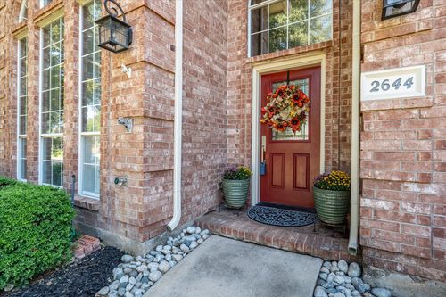 2644 Newcastle Dr, Carrollton, TX, 75007-1944 | Card Image