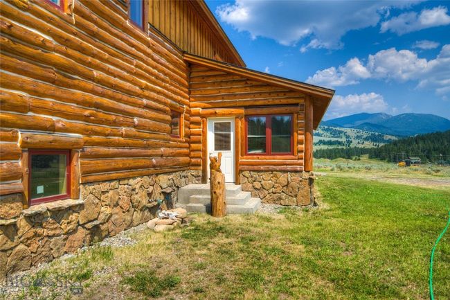 135 Twin Antler Dr, House other with 4 bedrooms, 5 bathrooms and null parking in Gallatin Gateway MT | Image 13