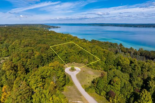 Lot 8 Timber Valley Ct, Rapid City, MI, 49676 | Card Image