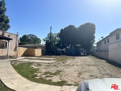 1071 Walnut Street, Tustin, CA, 92780 | Card Image