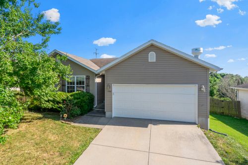 1702 W Hartley St, Ozark, MO, 65721-9028 | Card Image