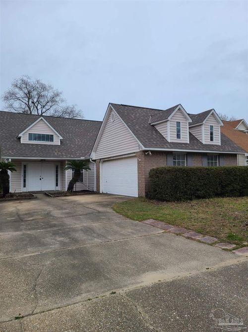 112 Mirabelle Cir, Pensacola, FL, 32514-5887 | Card Image