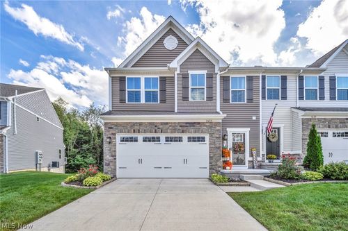 1634 Cypress Ct, Stow, OH, 44224-1422 | Card Image