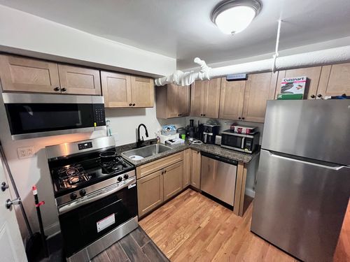 g-3216 Altgeld St, Chicago, IL, 60647-2583 | Card Image