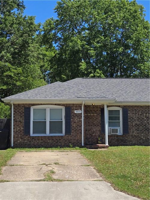 4978 Century Dr, Virginia Beach, VA, 23462-4305 | Card Image