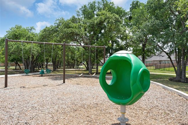 204 Ridgewell Loop, House other with 4 bedrooms, 3 bathrooms and 4 parking in Georgetown TX | Image 26